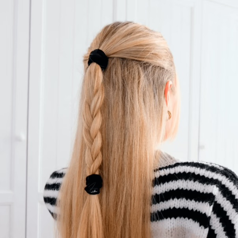 Резинка-браслет для волосся invisibobble HAIR TIE Black