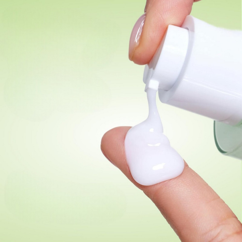 Зволожувальний крем з азелаїновою кислотою та ціка-комплексом Anua Azelaic Acid Cica Skin Soothing Moisturizer 100 ml