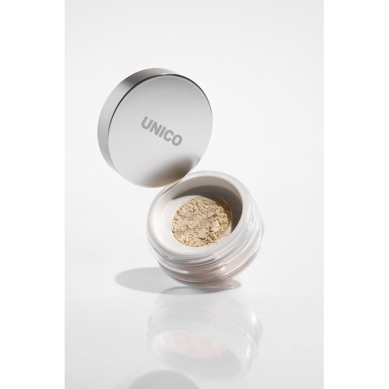 Бежевая финишная пудра для лица UNICO SETTING&FINISHING POWDER ECLAIR 10 g