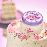 Скраб для тела Tree Hut Birthday Cake Sugar Scrub 510 g