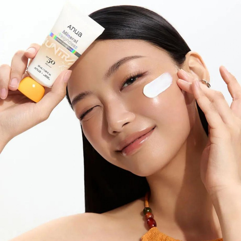 Минеральный солнцезащитный крем с невесомым финишем SPF50 ANUA Mineral Weightless Finish Sunscreen 50ml