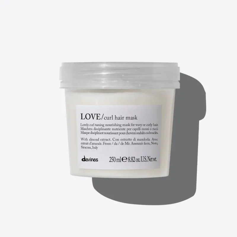 Маска для питания и контроля завитка Davines LOVE Curl Hair Mask 250 ml