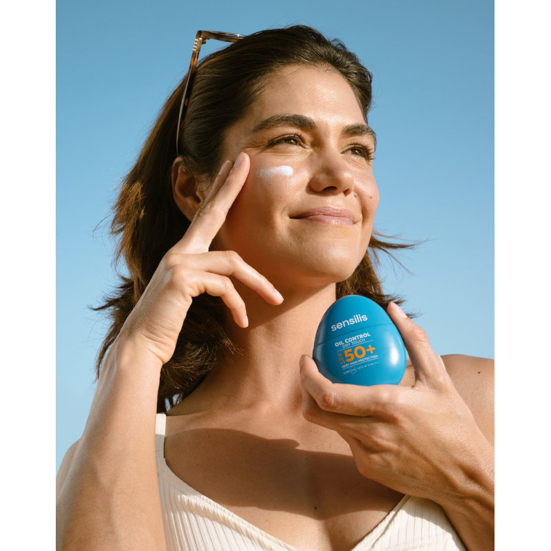 Фотозащитный крем с матки Sensilis Oil Control SPF50+ 40 ml