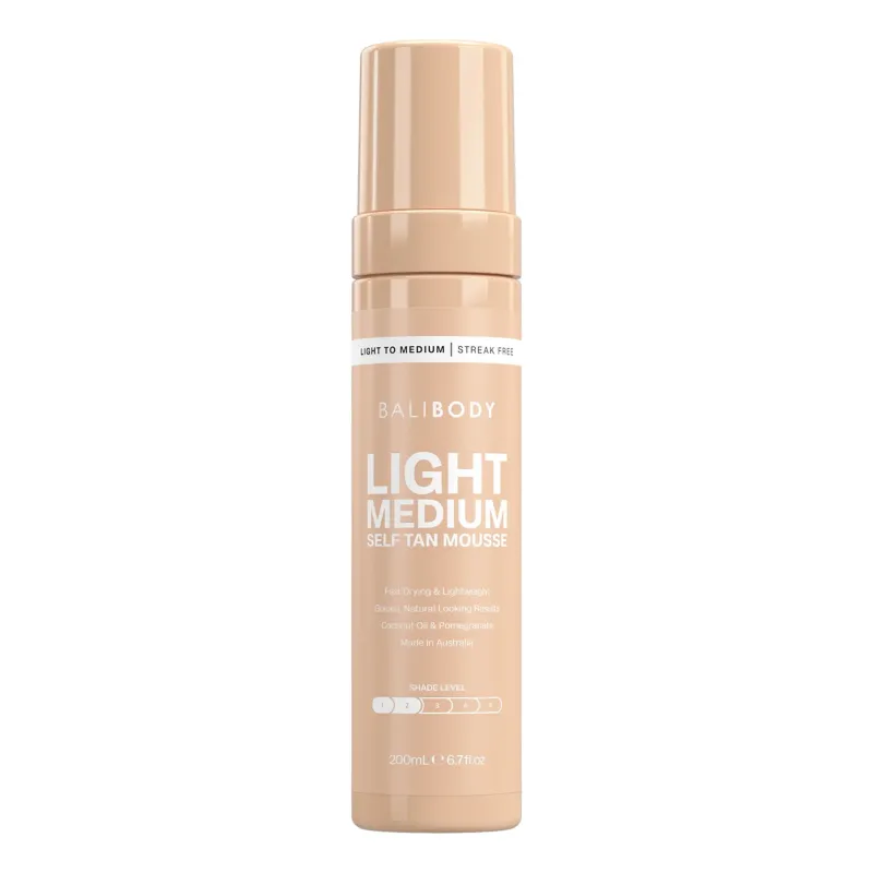 Мусс автозагар для тела в оттенке Light Bali Body Light Medium Self Tanning Mousse 200 ml