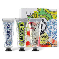 Подарочный набор с зубными пастами Marvis Tea Collection Kit с тремя вкусами ( Цветение Чая, Английский чай с бергамотом, Чай матча) 3*25 ml