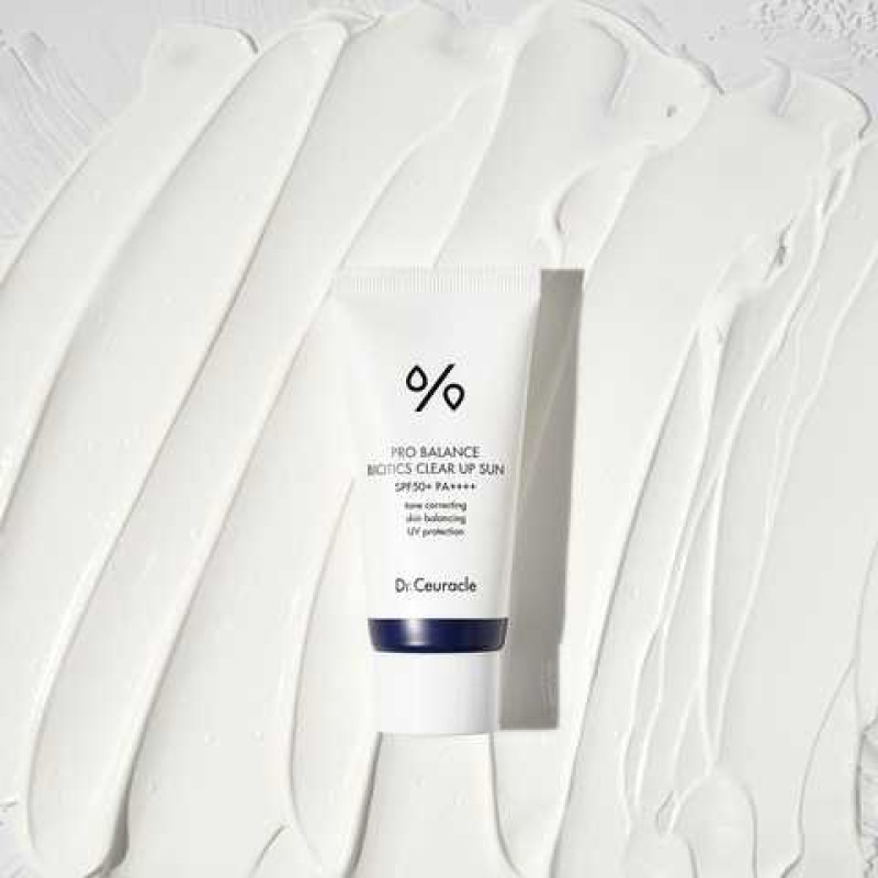 Солнцезащитный осветляющий крем с пробиотиками Dr. Ceuracle Pro Balance Biotics Clear Up Sun SPF 50+ PA++++ 50 ml