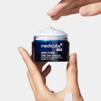 Зволожувальний балансуючий крем для шкіри з розширеними порами Medicube Zero Pore One Day Cream 50 ml