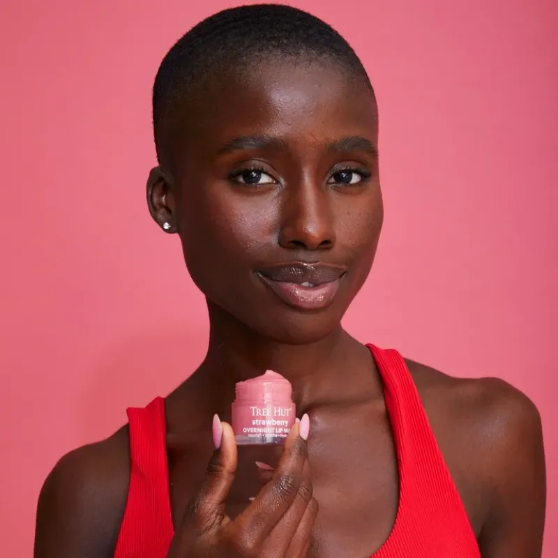 Нічна маска для губ Tree Hut Strawberry Overnight Lip Mask 17g
