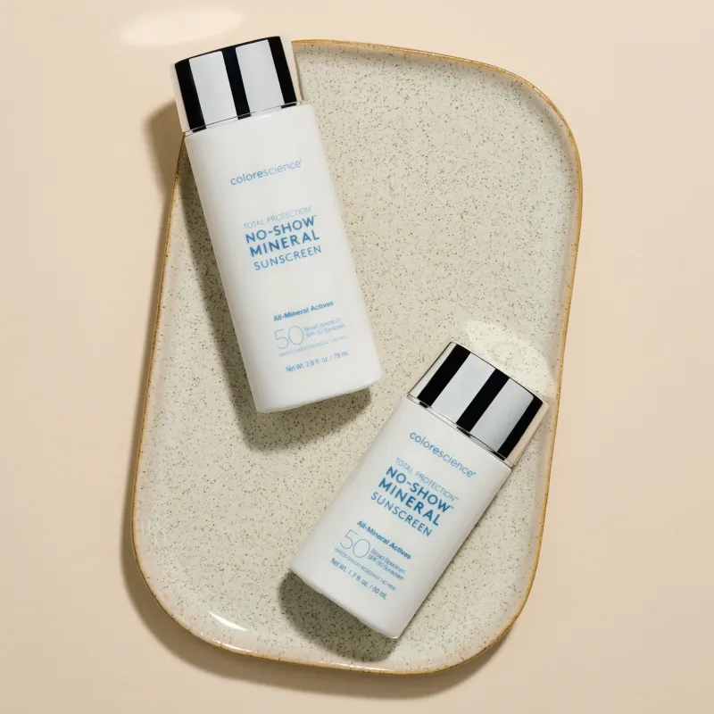Прозорий мінеральний сонцезахисний флюїд COLORESCIENCE Total Protection No-Show Mineral Sunscreen SPF 50 50 ml