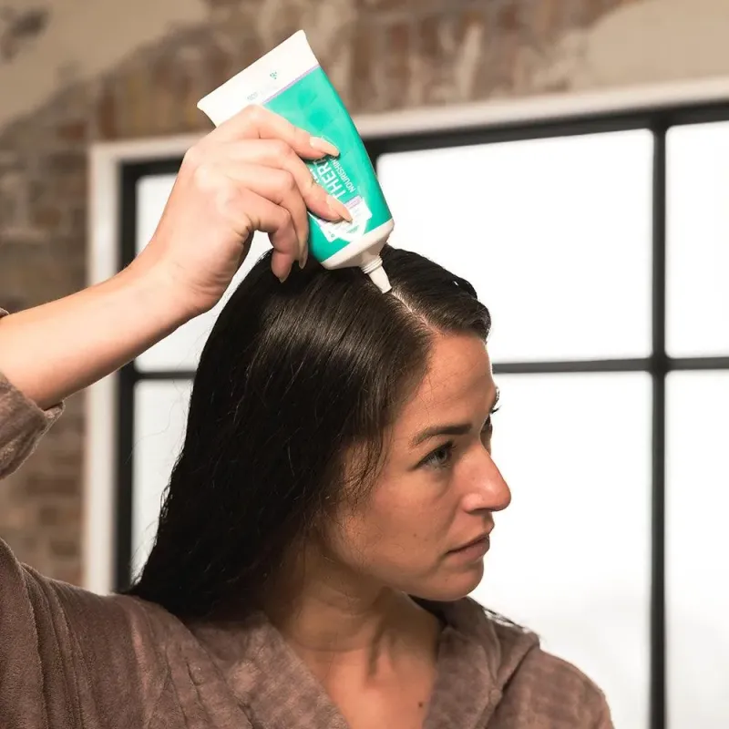 Питательная маска для волос Neofollics Hair Technology Scalp Therapy Nourishing Mask 175 ml