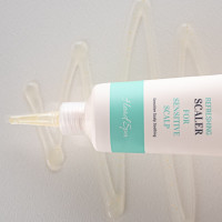 Очищаючий пілінг для чутливої шкіри голови CURLYSHYLL Refreshing Scaler for Sensitive Scalp 120 ml